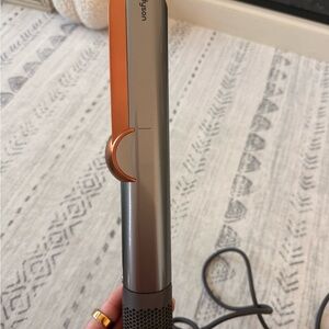 Dyson Styler in Metallic Gray and Vibrant Orange